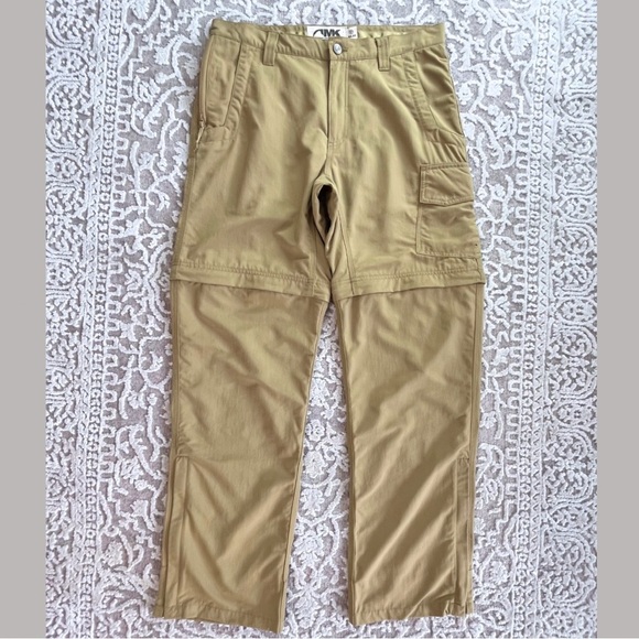 Mountain Khakis Men’s Equatorial Convertible Pant - Picture 3 of 16